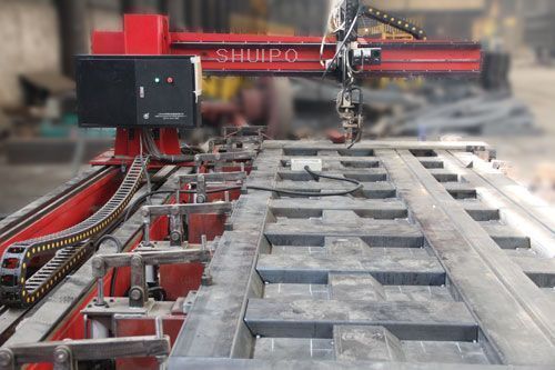 水泊焊割--數(shù)控廂板自動焊接機 水泊焊割--數(shù)控廂板自動焊接機